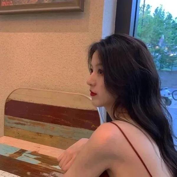 神医狂妃，战神王爷乖乖受宠